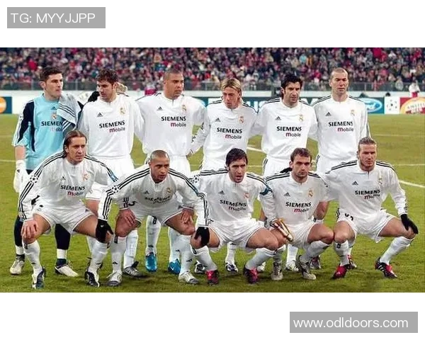 科目三足球球星成长历程与赛场传奇故事全景解析