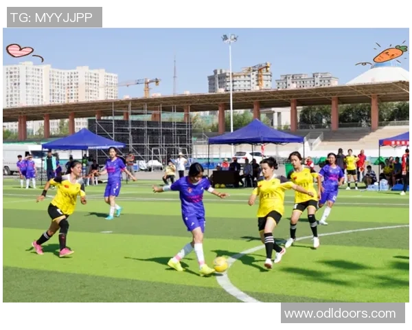 绿茵场上巨星潇洒突破瞬间尽显速度与力量之美